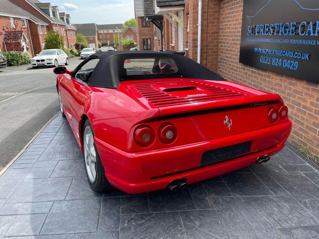 Ferrari 355 Spyder, Manual