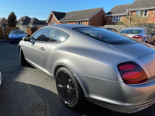 Bentley GT Continental Supersports 2011