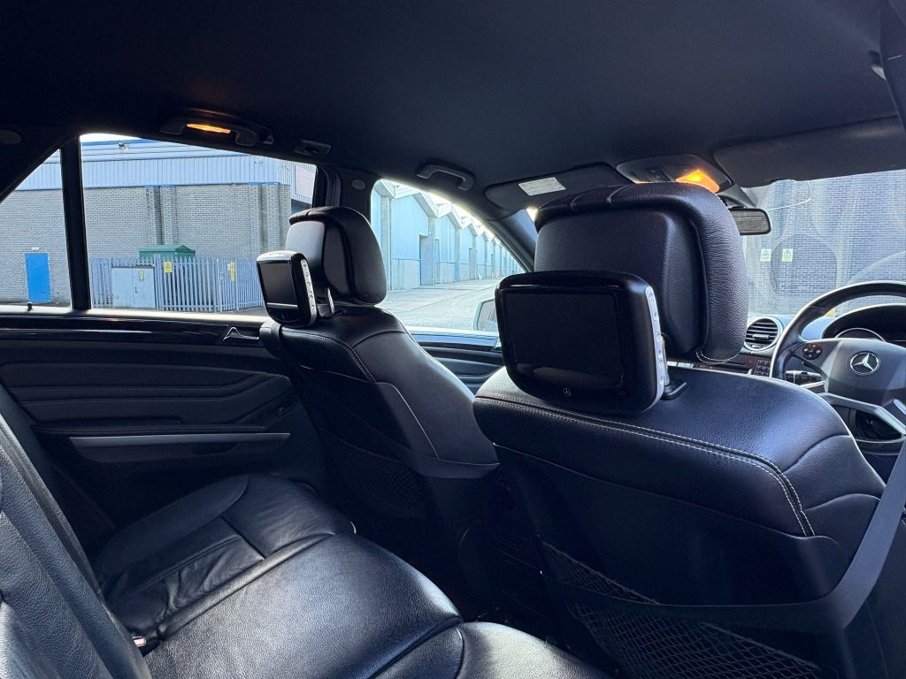 m7