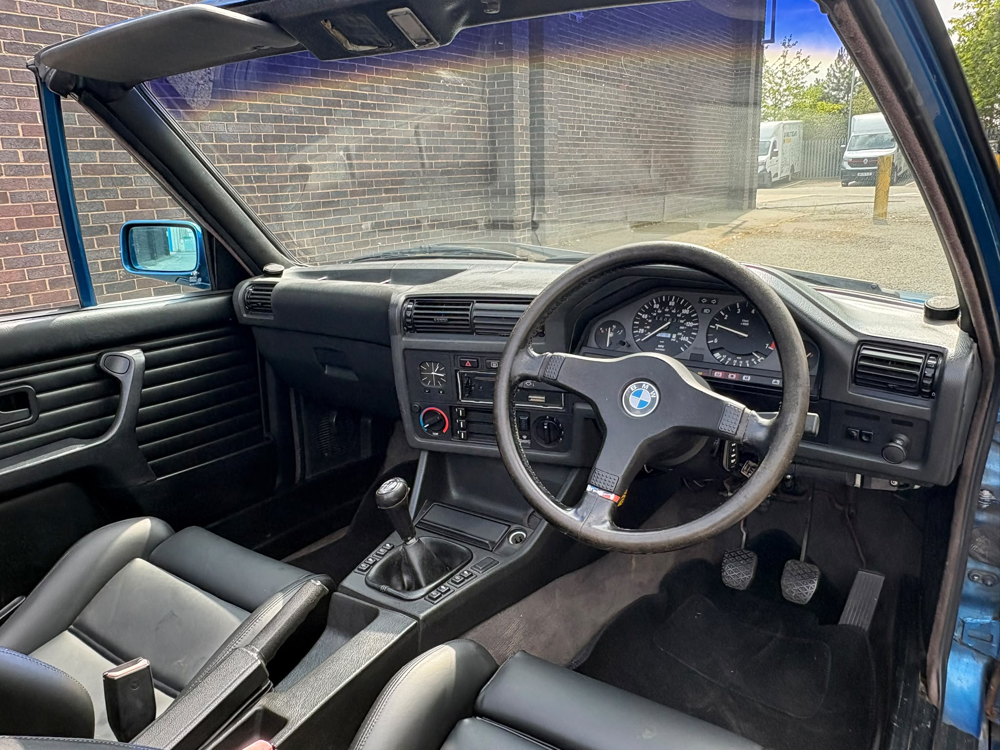 BMW11