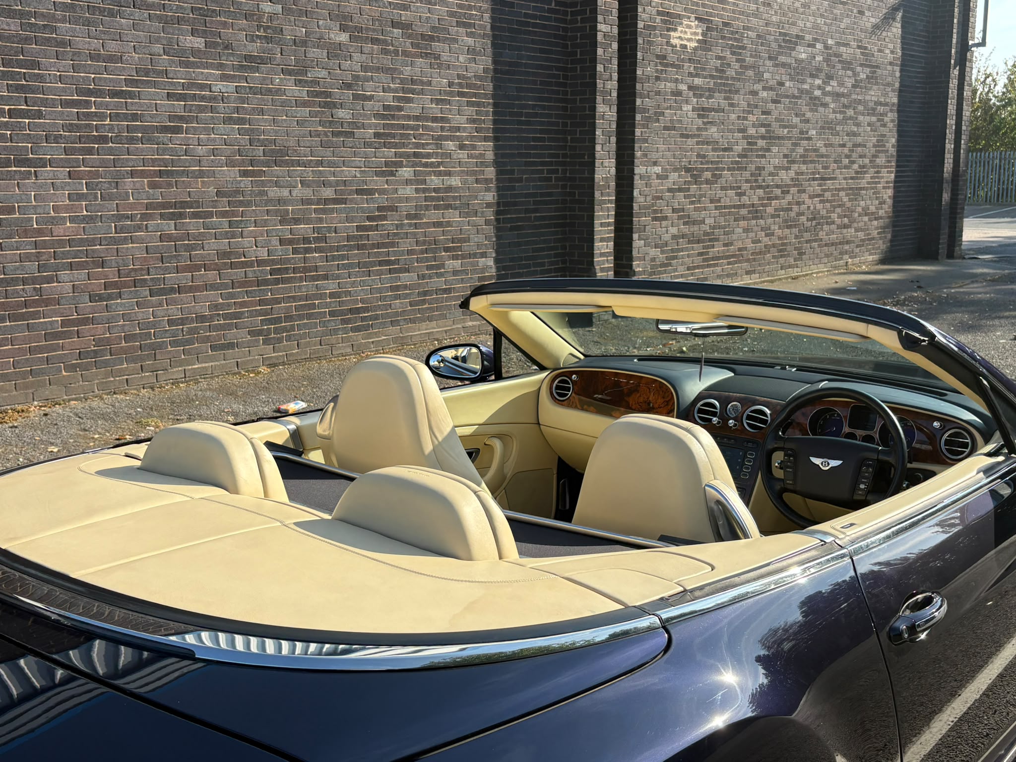 BENTLEY 10