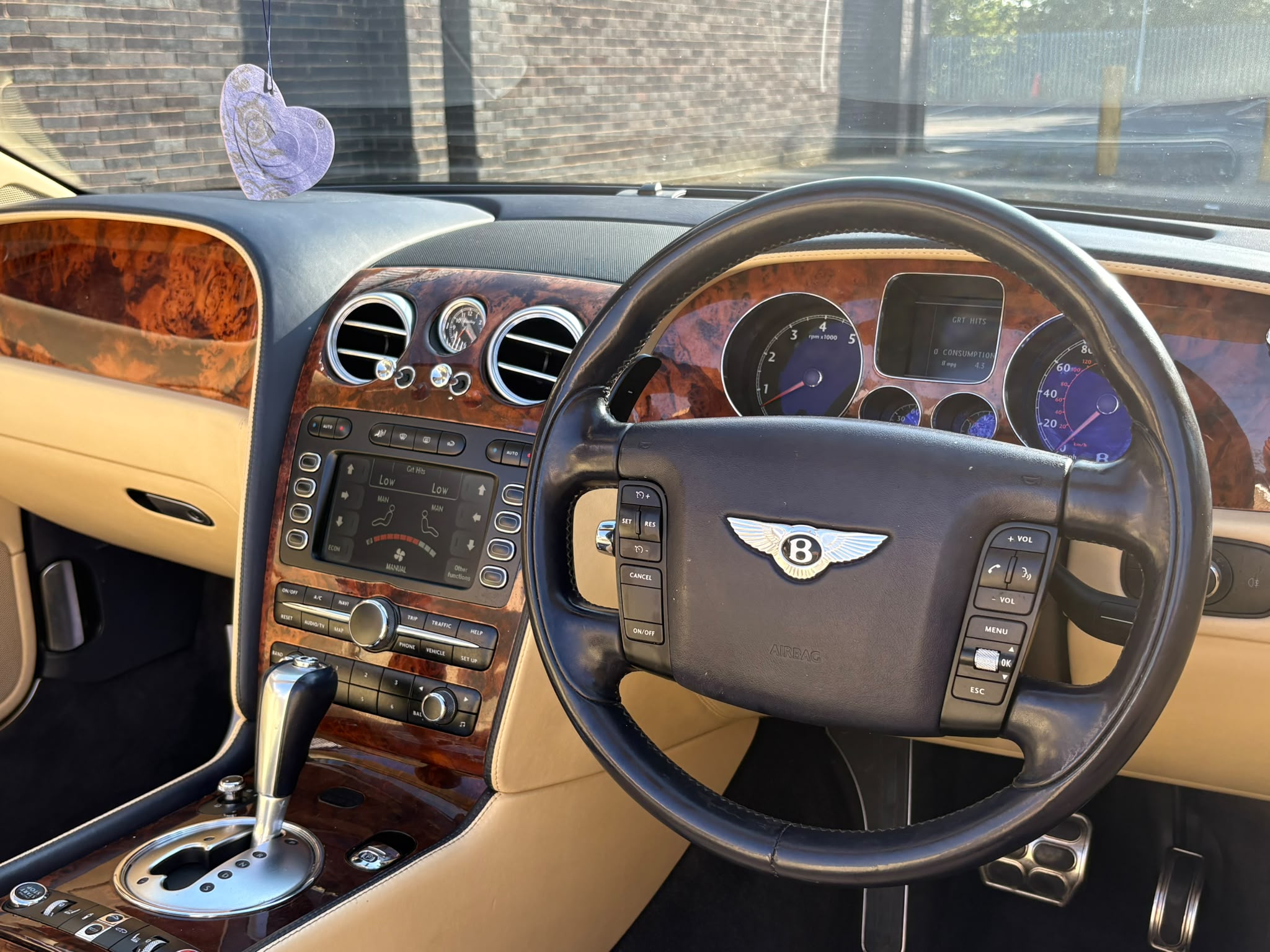 BENTLEY 5