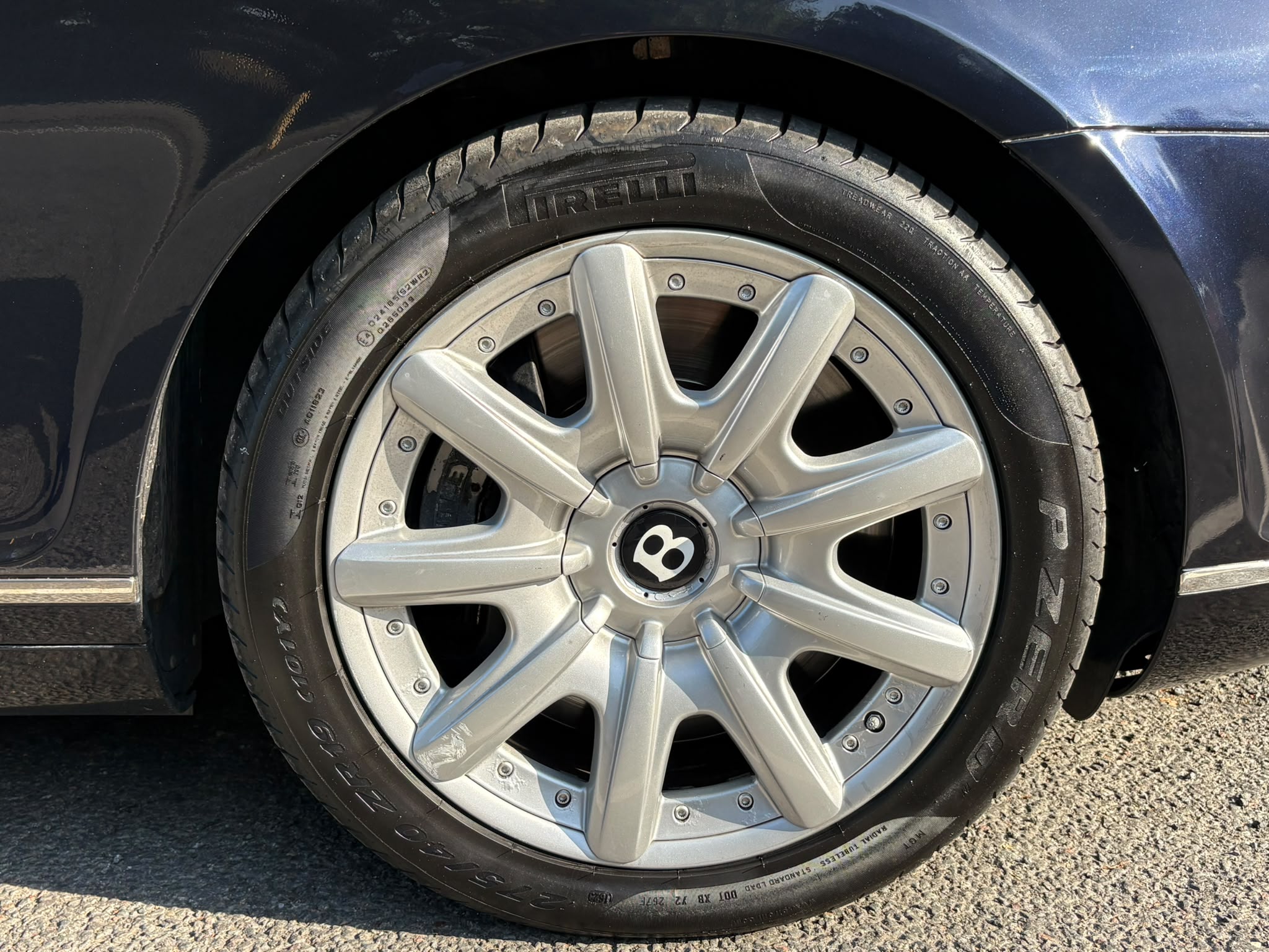BENTLEY 6