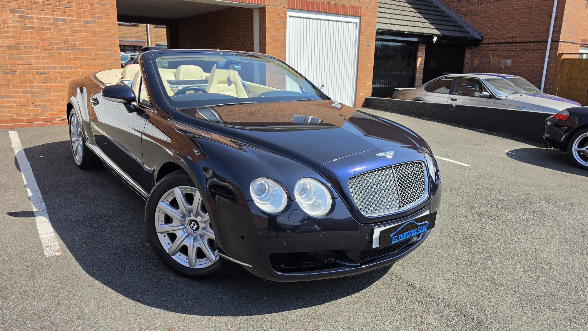 Bentely27