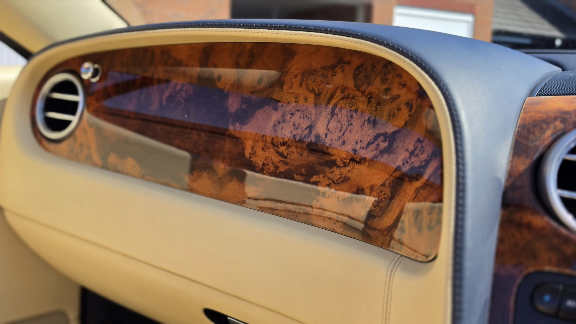 Bentely46