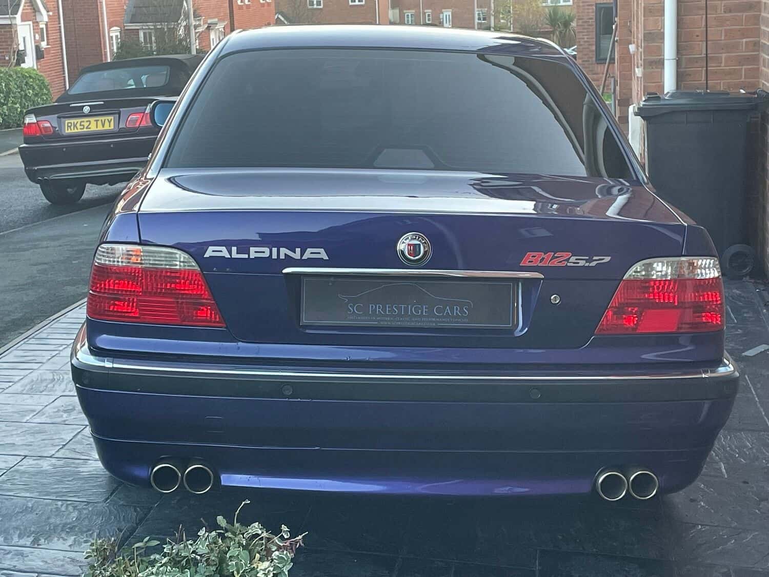 BMW 7 Series B12 5.7 Spec V12